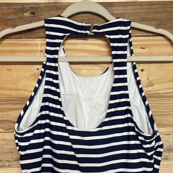 Lands’ End size large one piece navy and white striped razor back swimsuit - Picture 5 of 7